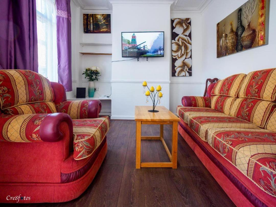 12 Cornwallis Lodge Family Room 2 Stoke-on-Trent Exterior foto